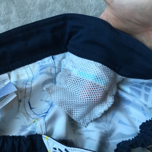 Columbia athletic shorts - Picture 4 of 4